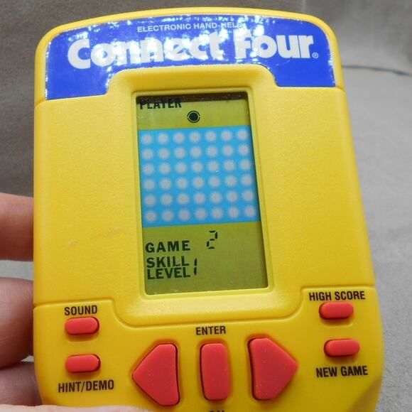 Vintage Connect Four Electronic Handheld Game Milton Bradley 1995 Works - Picture 4 of 8